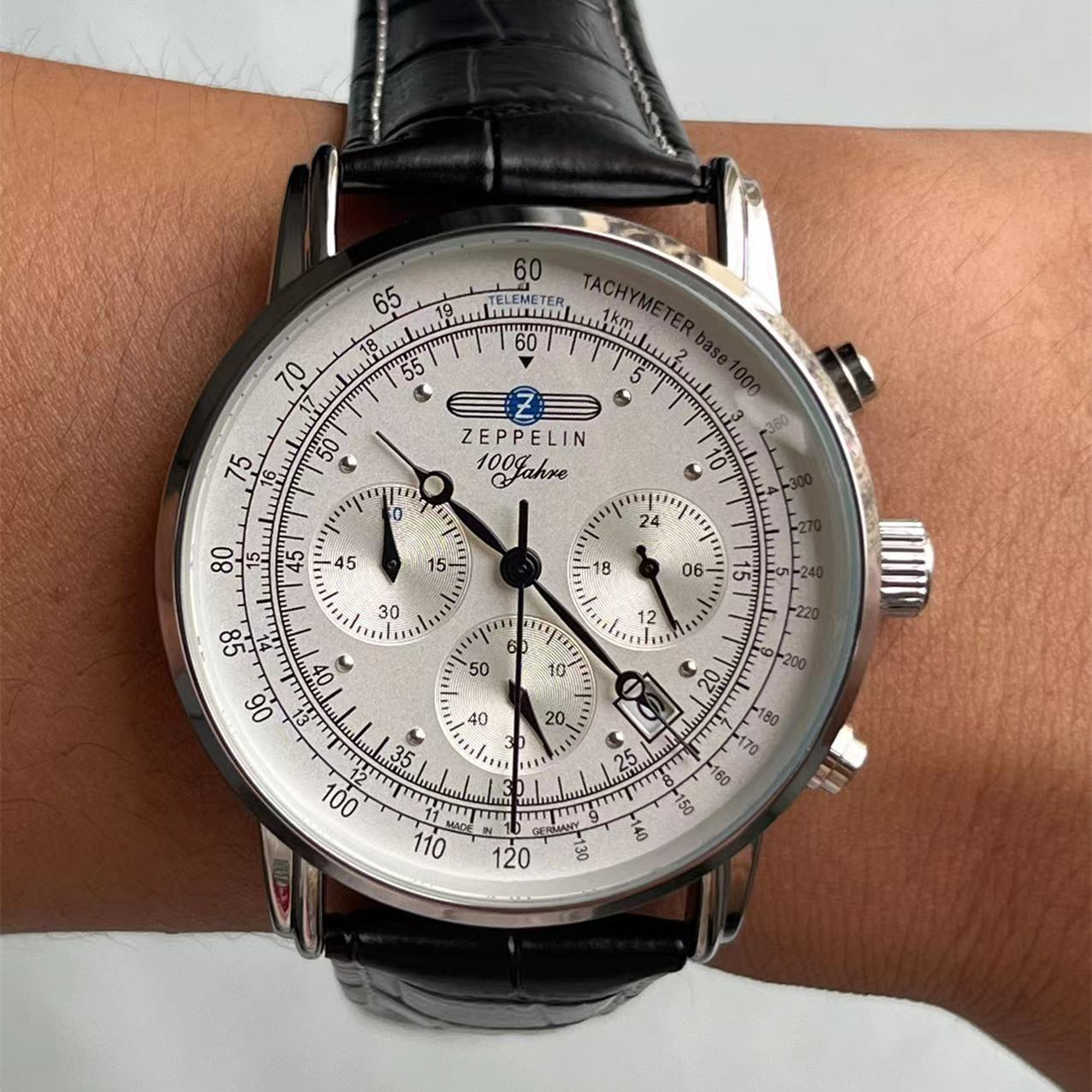 Jam Tangan Pria Kuarsa Olahrag - Smartwatch Touch ulasan dan harga